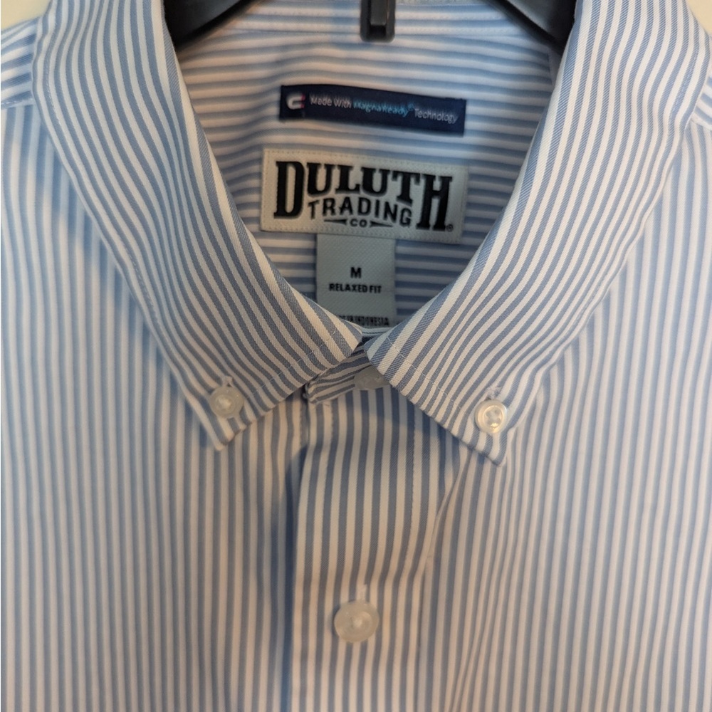 Short Sleeve Magnetic Shirt Blue - Picture 2 of 2